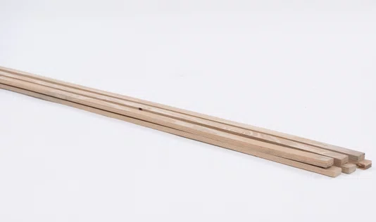 KIT 6 Ripas lixadas de madeira Pinus tratado com nós 4x1,8x290 centímetros