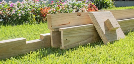 Pergolado para jardim de madeira Pinus tratado 2,90x2,90 metros - Modelo Cabernet Sauvignon