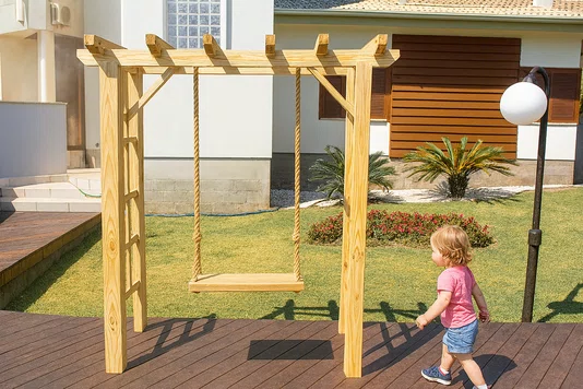 Pergolado para jardim com treliça lateral de madeira Pinus tratado 1,75x0,90 metros - Modelo Pinot Noir